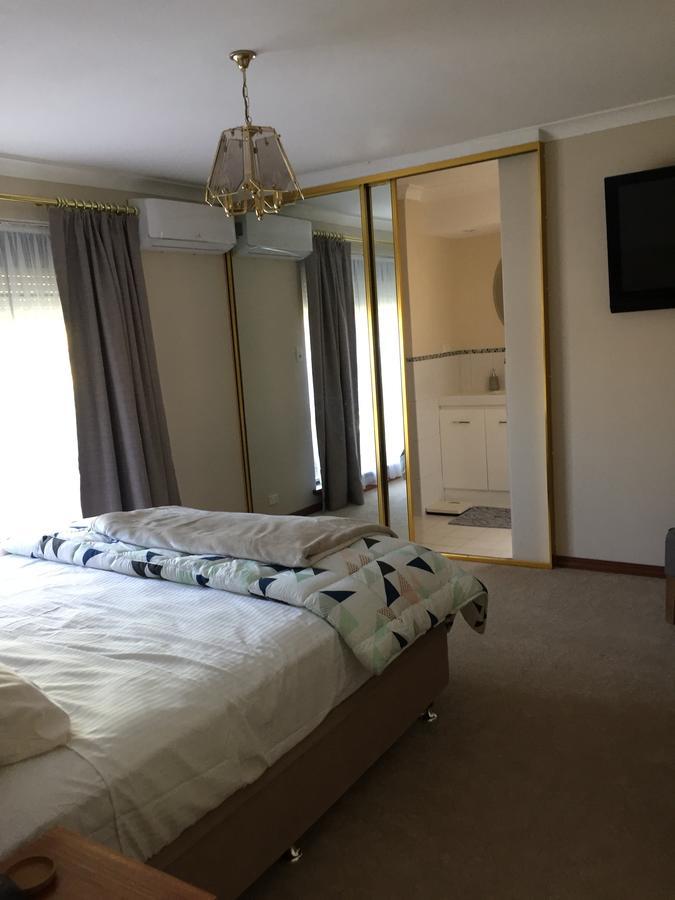 Murdoch Station Bed & Breakfast Perth Dış mekan fotoğraf